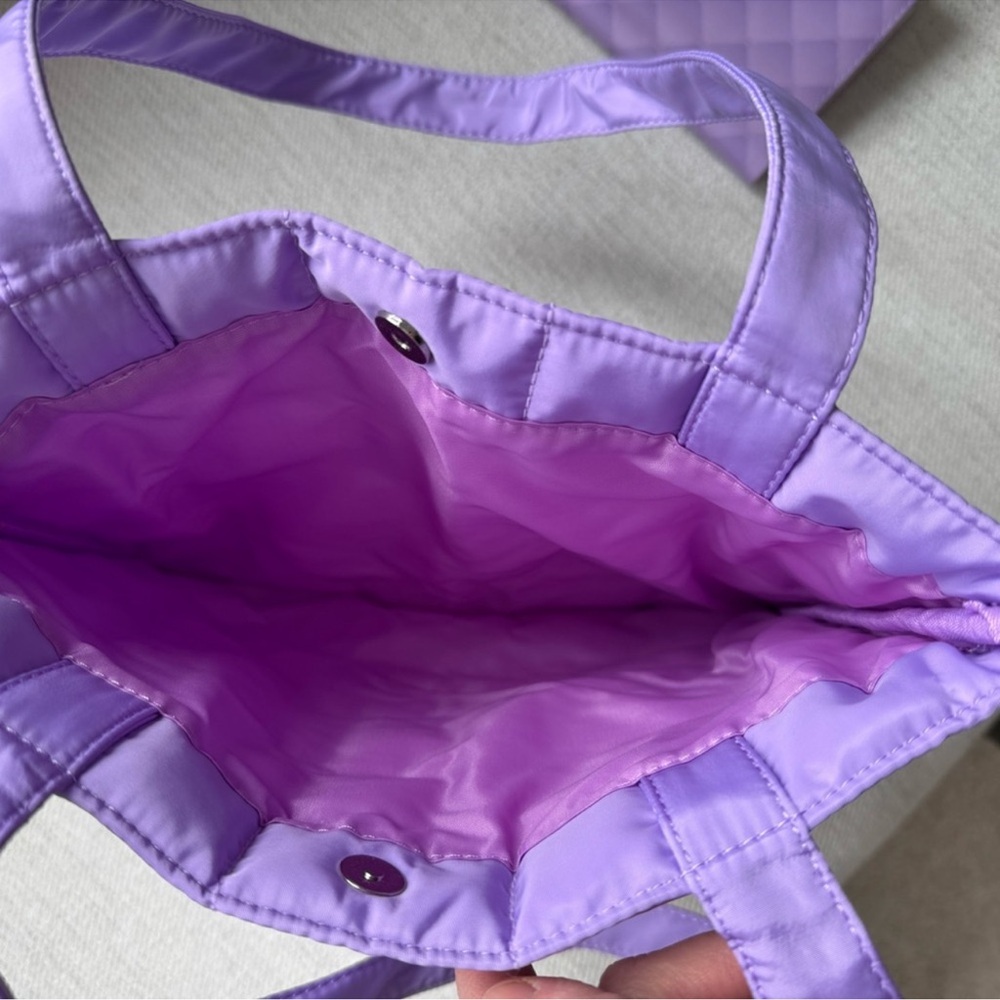 Elegant Purple Quilted Tote Bag with Photo Album for Instax Polaroid Photos - Picture 4 of 5